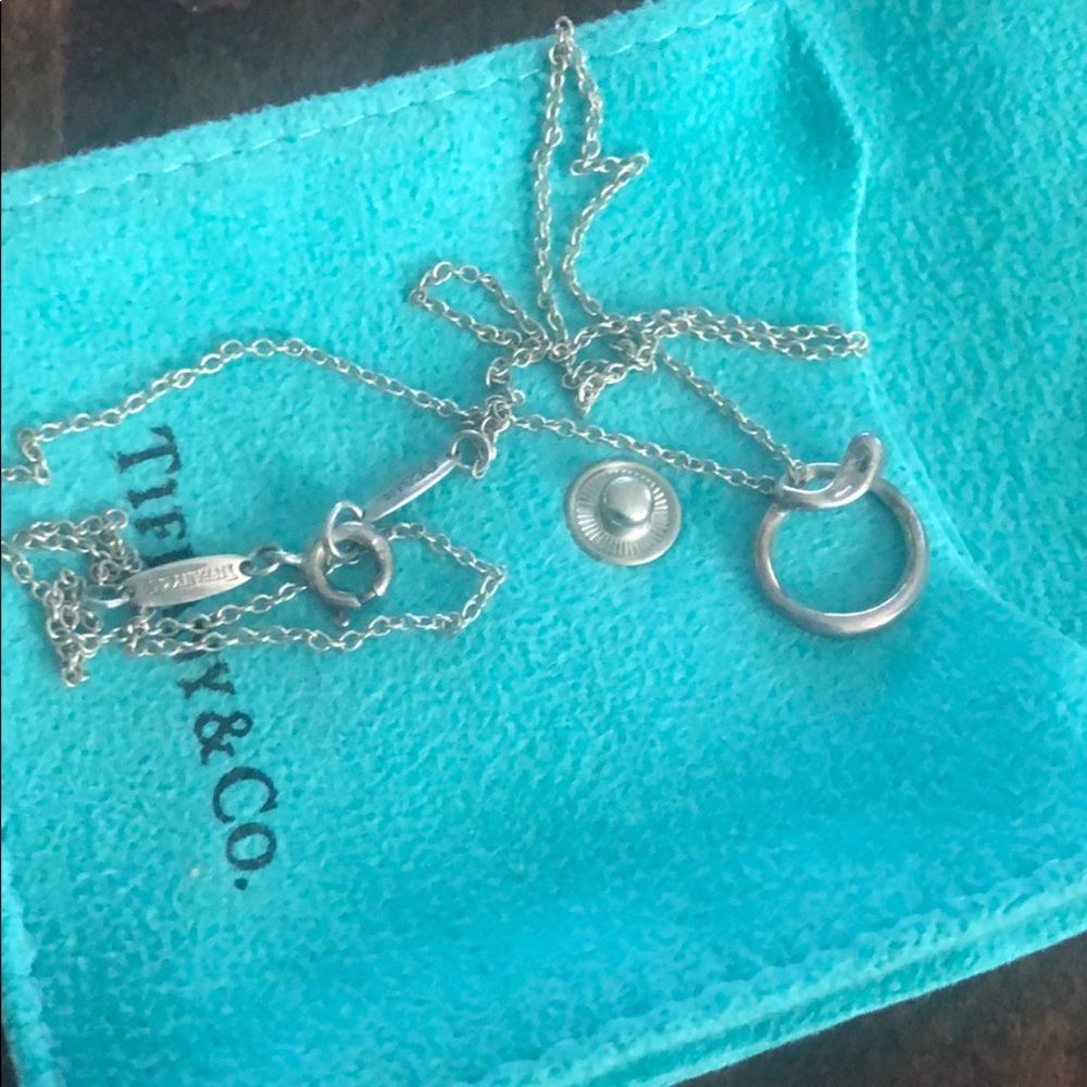 Tiffany letter O necklace